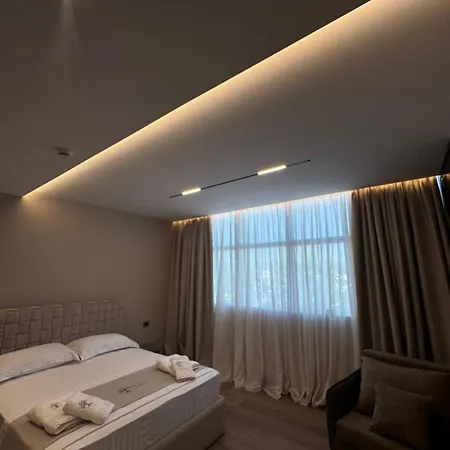 Отель Lezha Park 4*